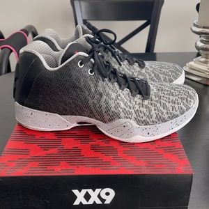 Jordan 29 low men’s size 11